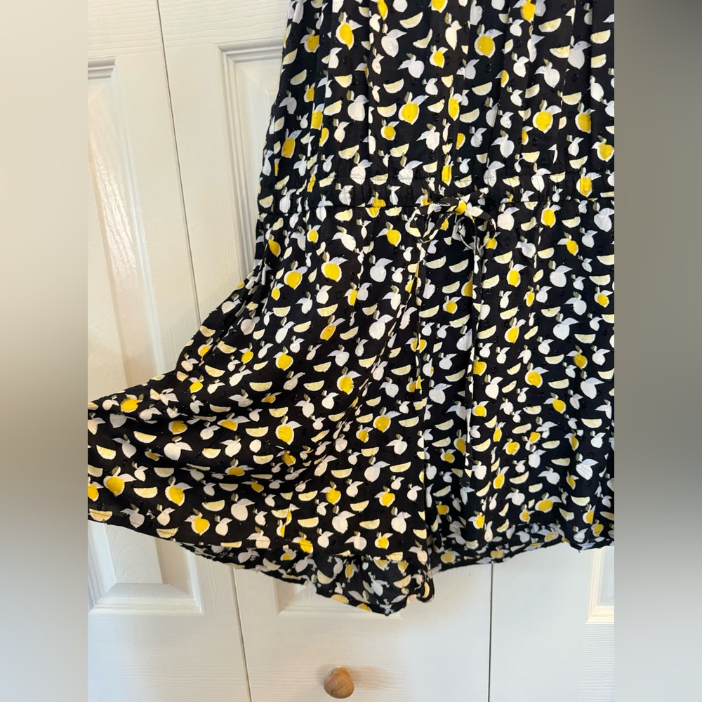 LOFT Lemon Romper size S - Picture 3 of 7
